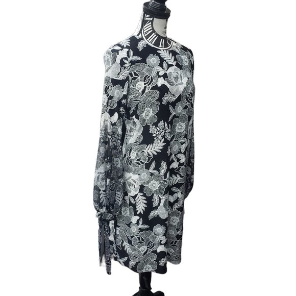 Tommy Hilfiger women's size 6 Black and White Dress NWT - Picture 3 of 7